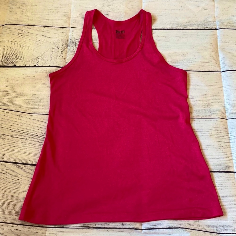 L NWOT NIKE dryfit tank top